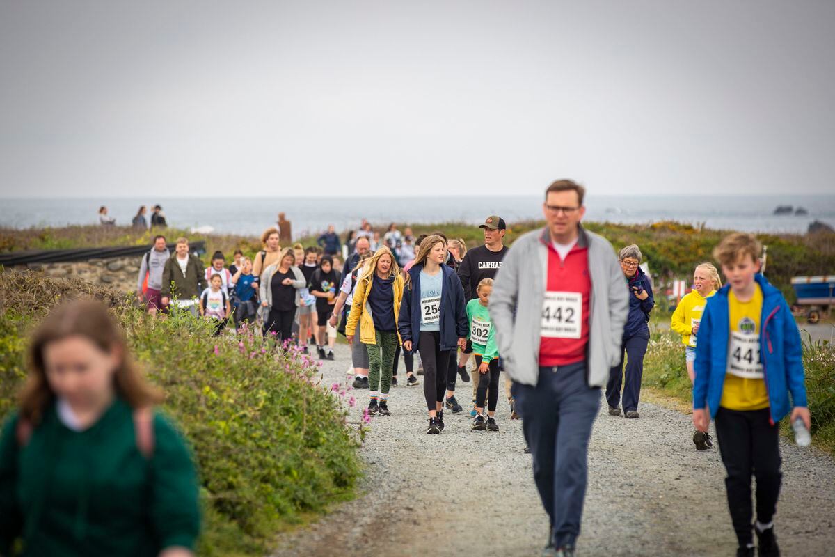 Make World Aid Walk Entry A Tradition For Local Families Guernsey Press