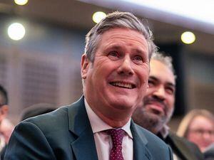 Labour PM, chancellor and deputy PM would publish tax returns, says Starmer