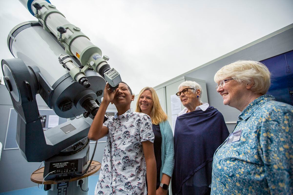 map pantoffel Aannemelijk La Societe opens new observatory | Guernsey Press