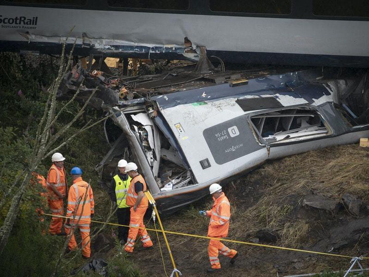 Railway Line Reopens After Fatal Derailment Near Stonehaven Guernsey Press 