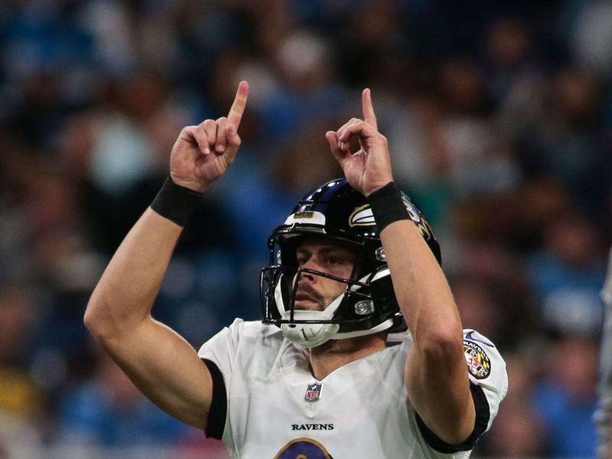 Justin Tucker kicks NFL record 66-yard field goal in Ravens win - Los  Angeles Times