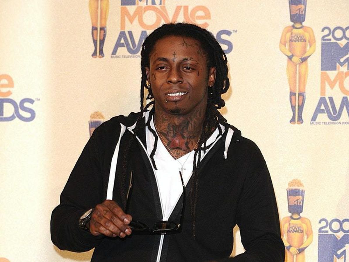 Rapper Lil Wayne Admits Weapon Charge After Search Of Private Plane 