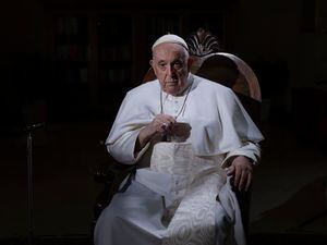 Pope clarifies homosexuality and sin comments in note