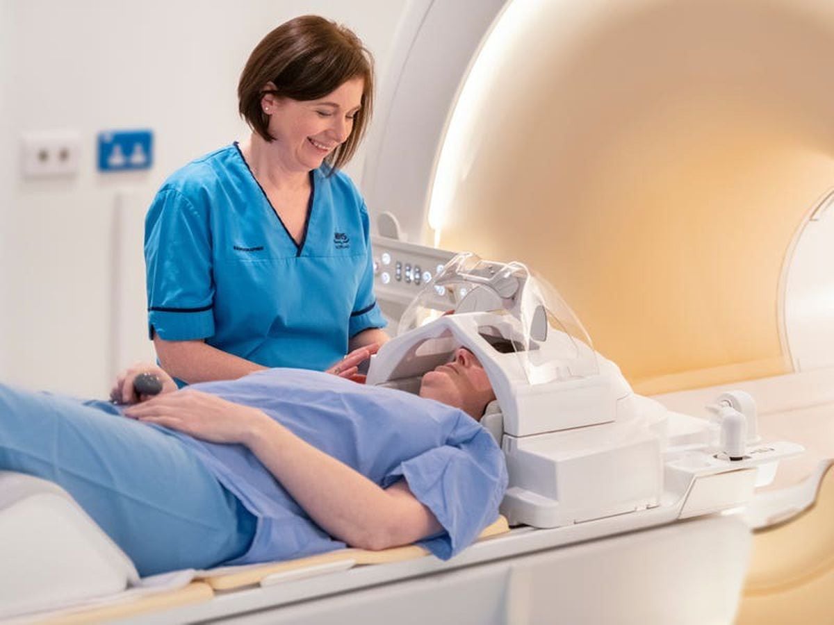 The neist scan’ll tak five minties: Aberdeen MRI machine can now speak Doric