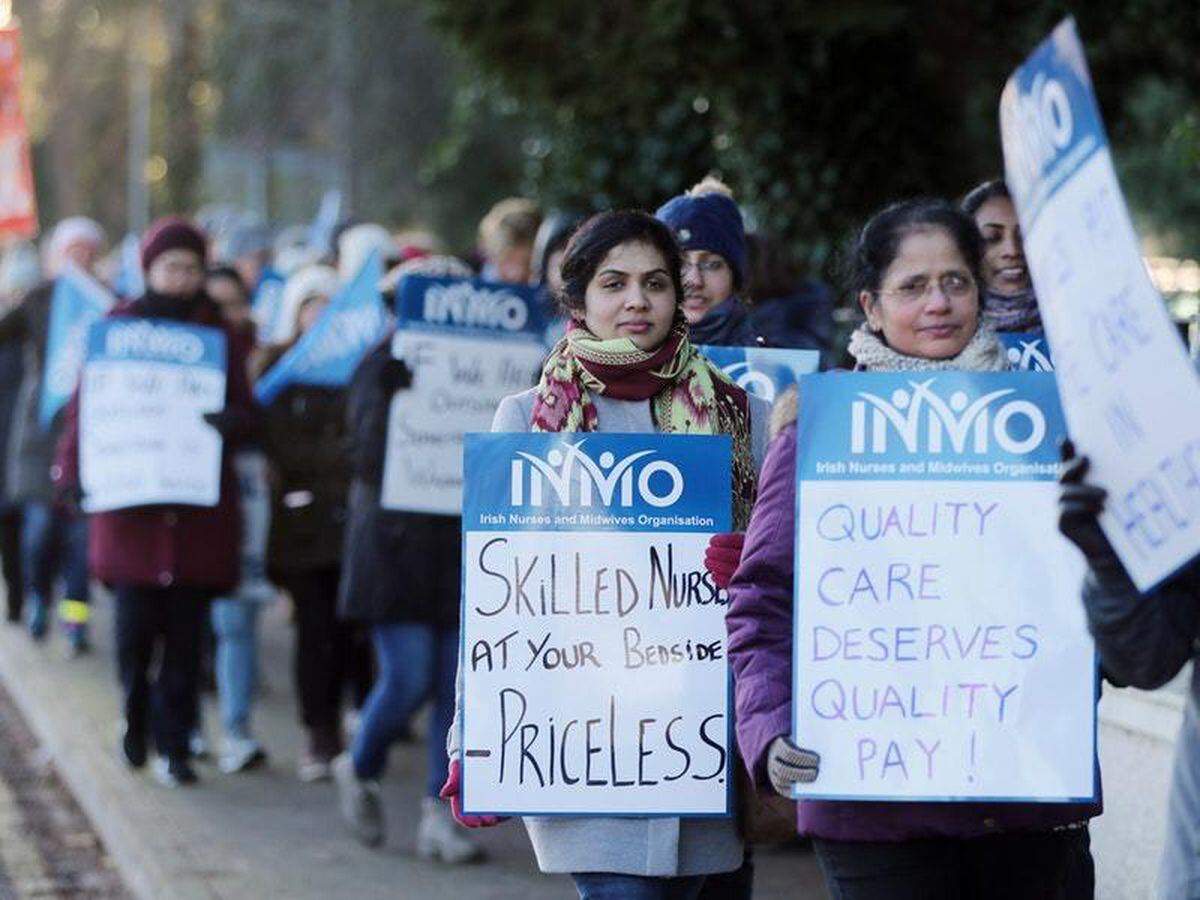 Nurses Calling For Better Pay And Conditions In First Strike In 20 ...