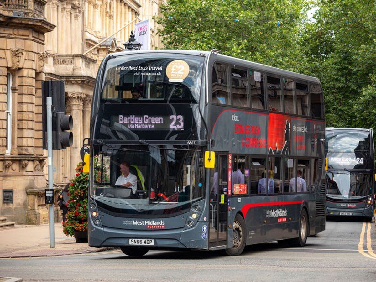Indefinite strike to go ahead after bus drivers back industrial action