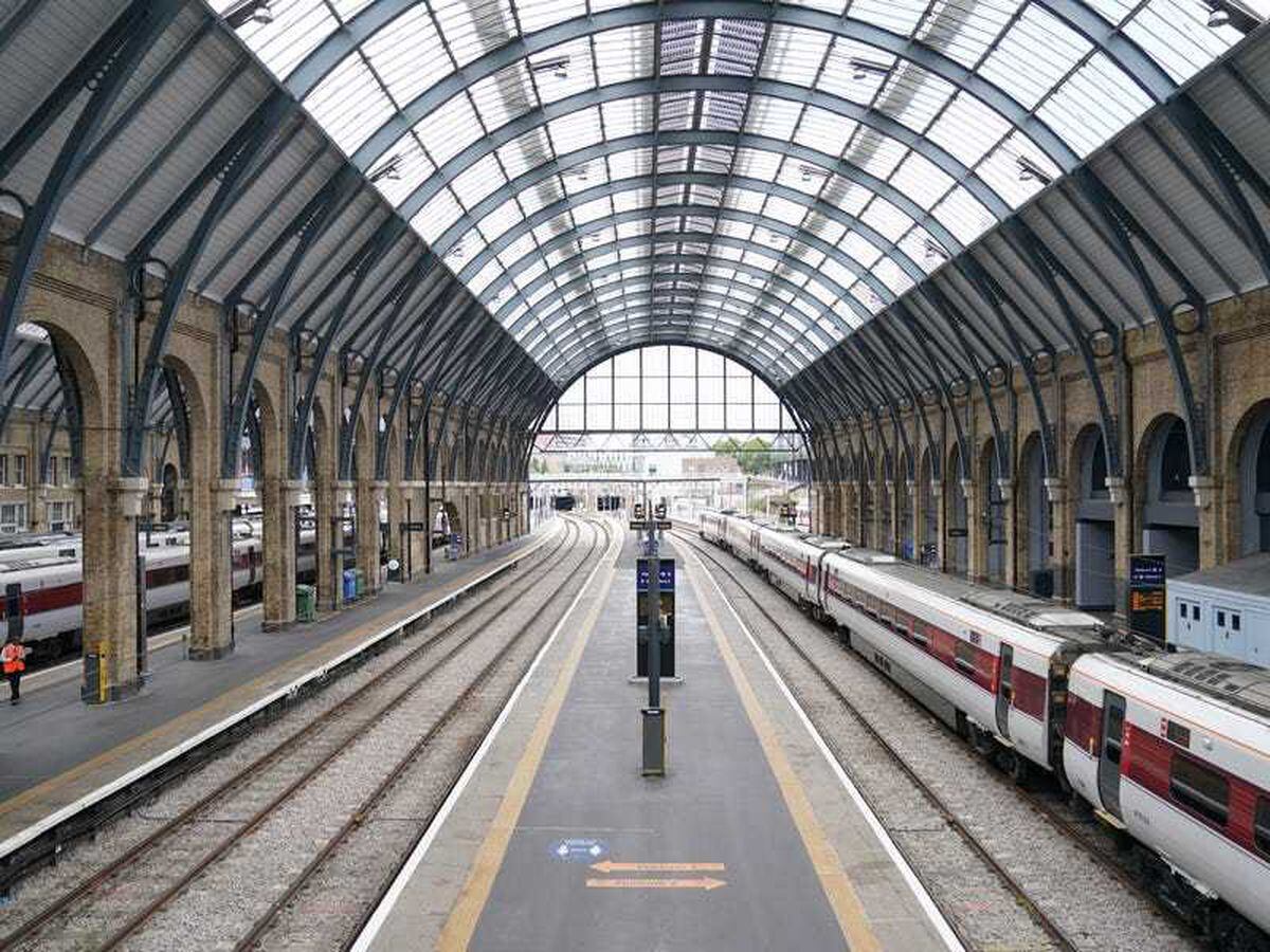 40,000 rail workers to walk out in fresh strike action