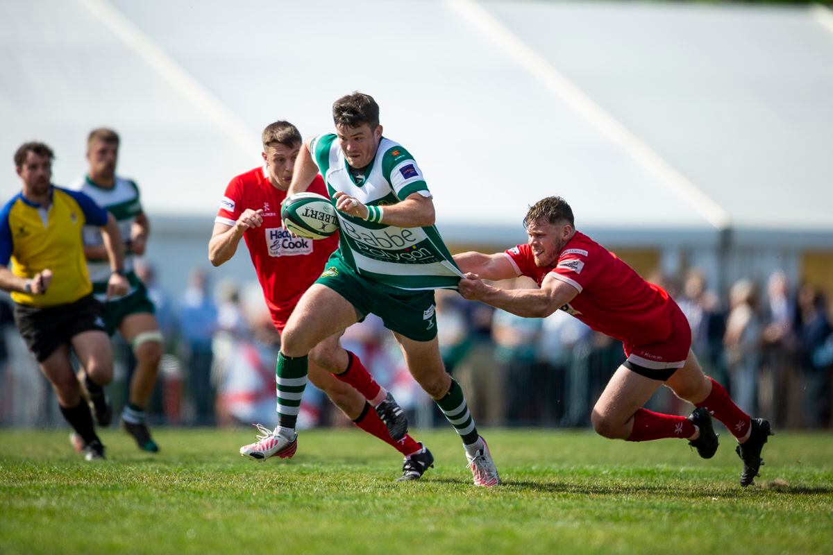 Owen Thomas returns at fly-half for Raiders against Rochford Hundred. (Picture by Luke Le Prevost, 31506241)