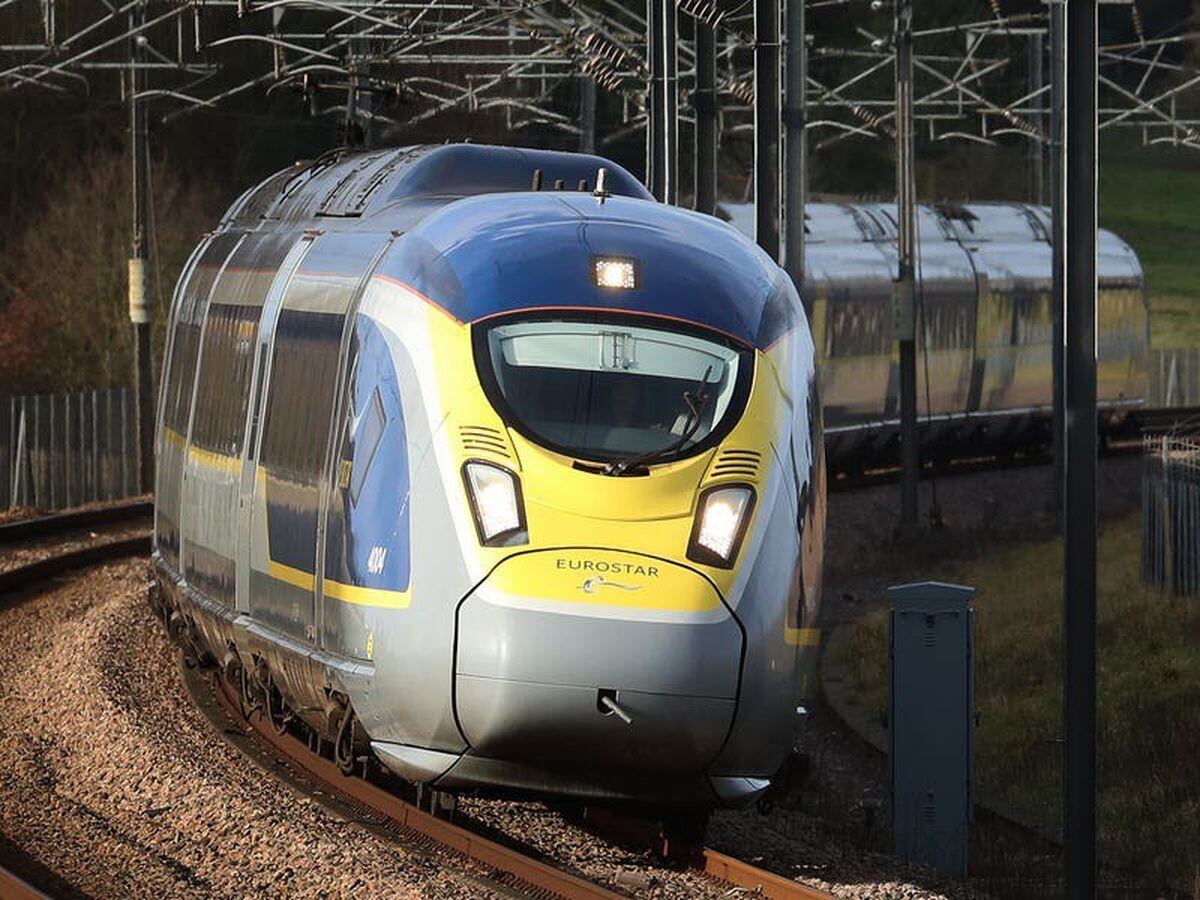 Eurostar forced to leave hundreds of seats empty on trains to avoid queues