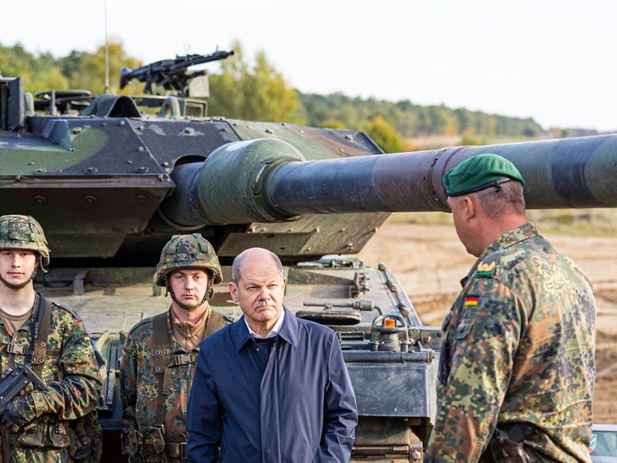Germany confirms plans to give Ukraine tanks to fight off Russian invaders