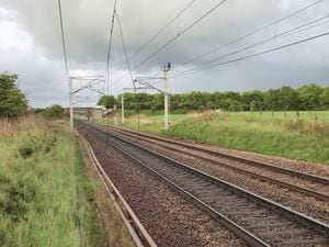 Damaged cables spark delays on cross-border train services