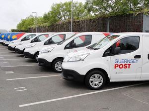 Picture By Steve Sarre 18-05-17.Guernsey Post  with there 10 new Electric Nissan vans. (31073775)