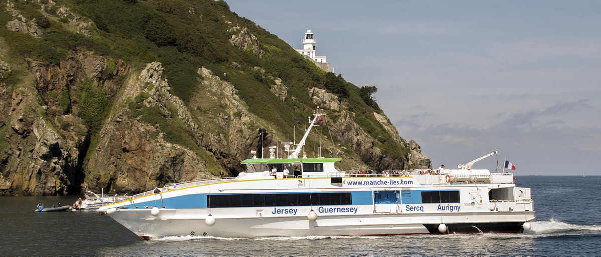 Stoutmoedig medaillewinnaar louter Manche Iles is unable to sail to Sark and Alderney for two weeks | Guernsey  Press