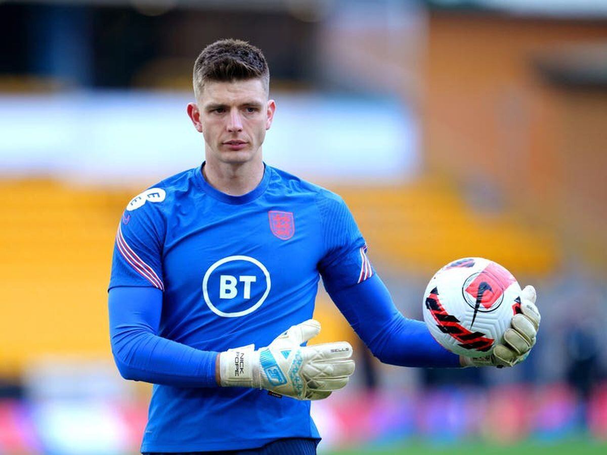 Newcastle complete signing of England goalkeeper Nick Pope from Burnley
