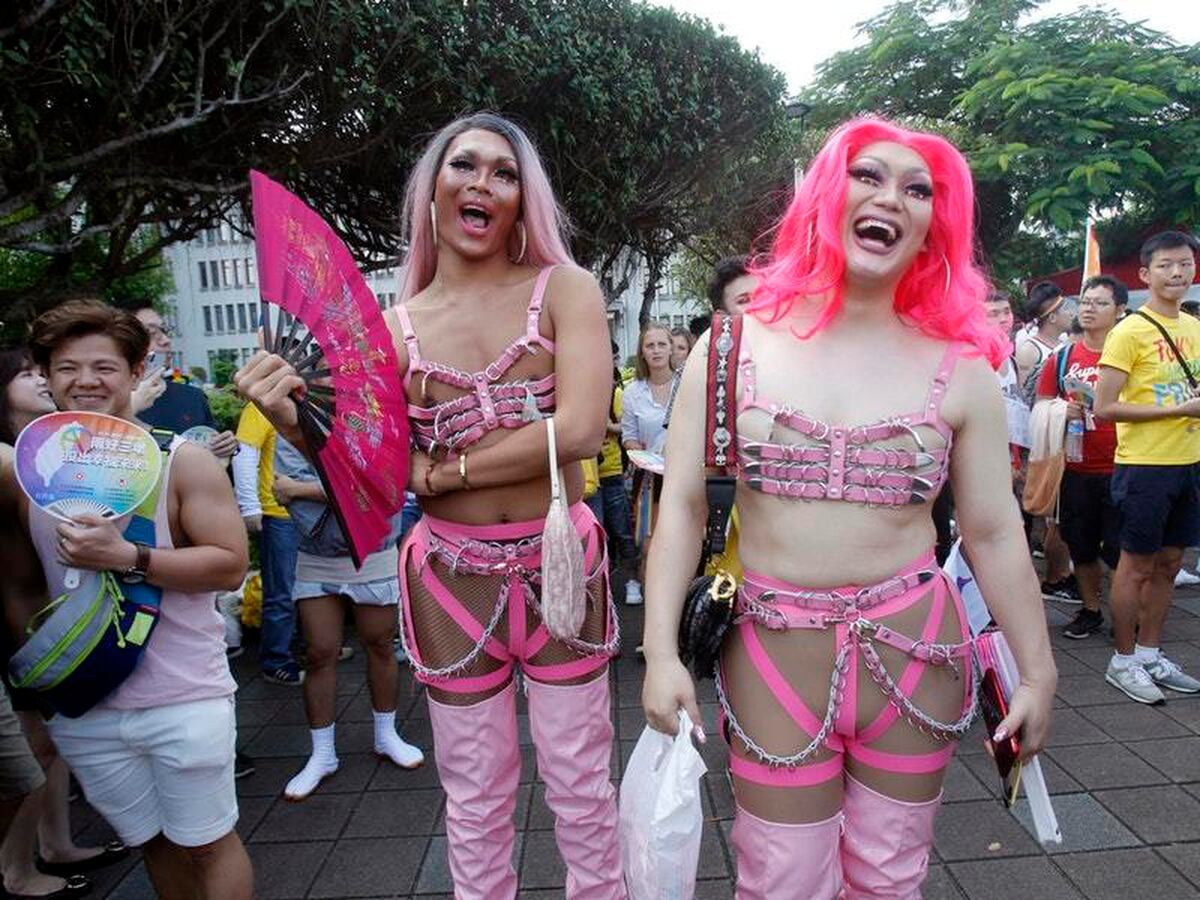 Tens Of Thousands Gather In Taiwan For Gay Pride Parade