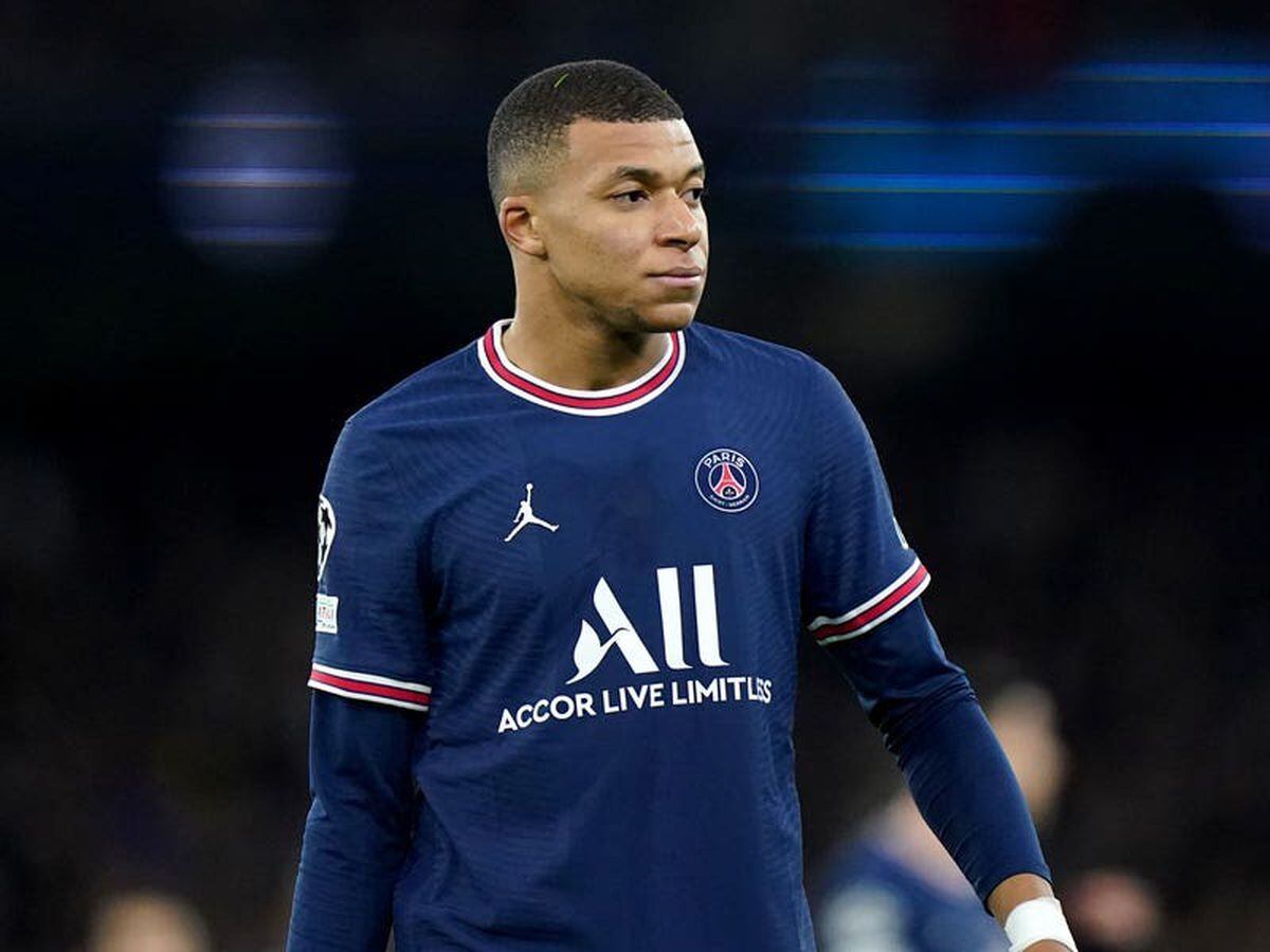 Kylian Mbappe set to end speculation over future with new deal at PSG – reports
