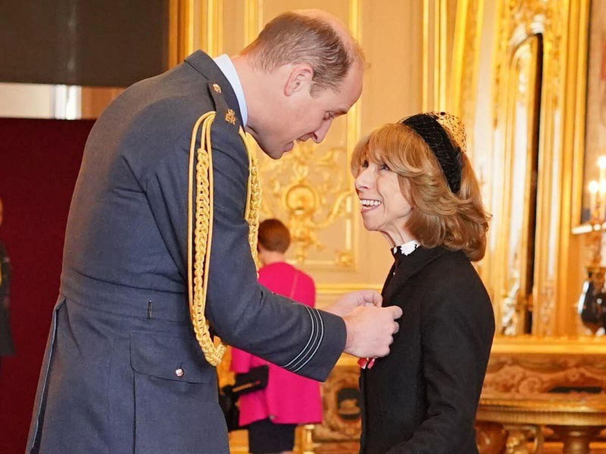 Collecting MBE ‘very special’, Coronation Street star Helen Worth says