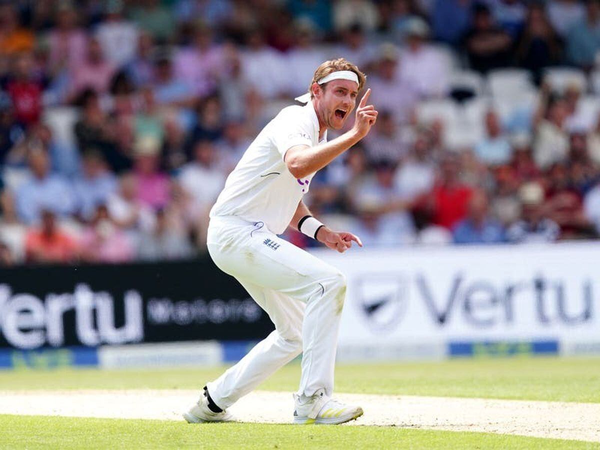 Stuart Broad stars on day one for England but error of judgement proves costly