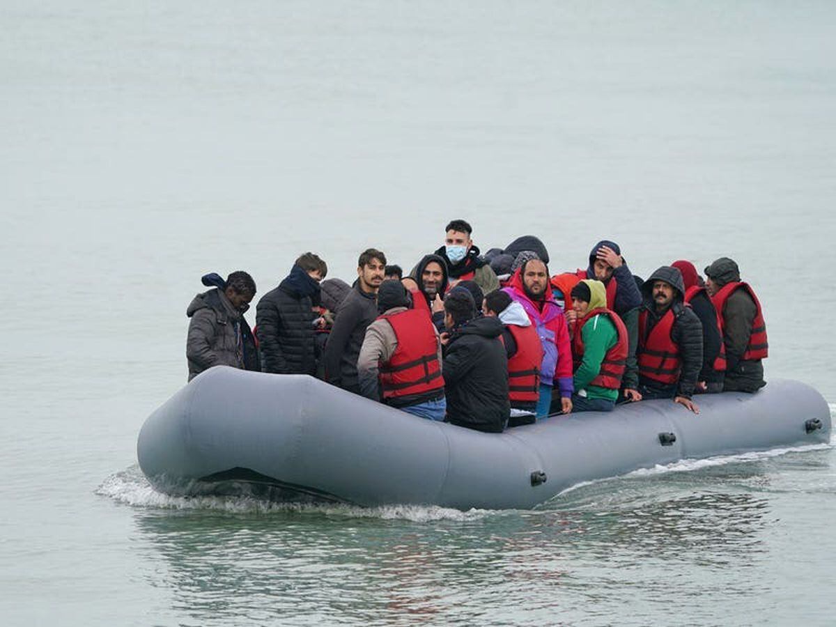 France to put forward proposals for tackling the Channel migrant crisis