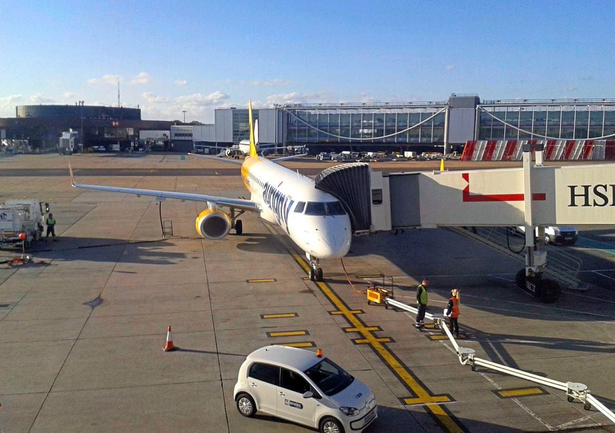 Picture By Peter Frankland. 29-10-15 Aurigny jet at Gatwick airport (25432667)