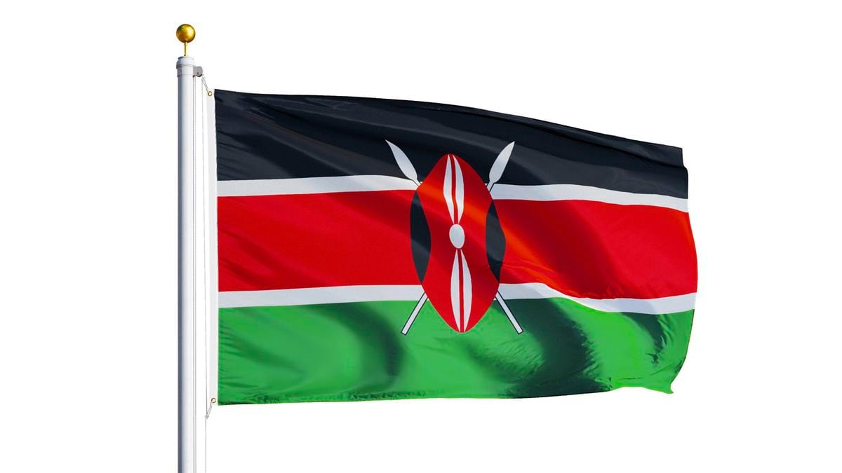 Kenya flag waving (29295504)