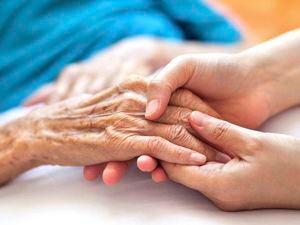 Dementia care for elderly people living in care homes is improved by just one hour of social interaction each week, a University of Exeter study has found (Thinkstock/PA). (31451011)