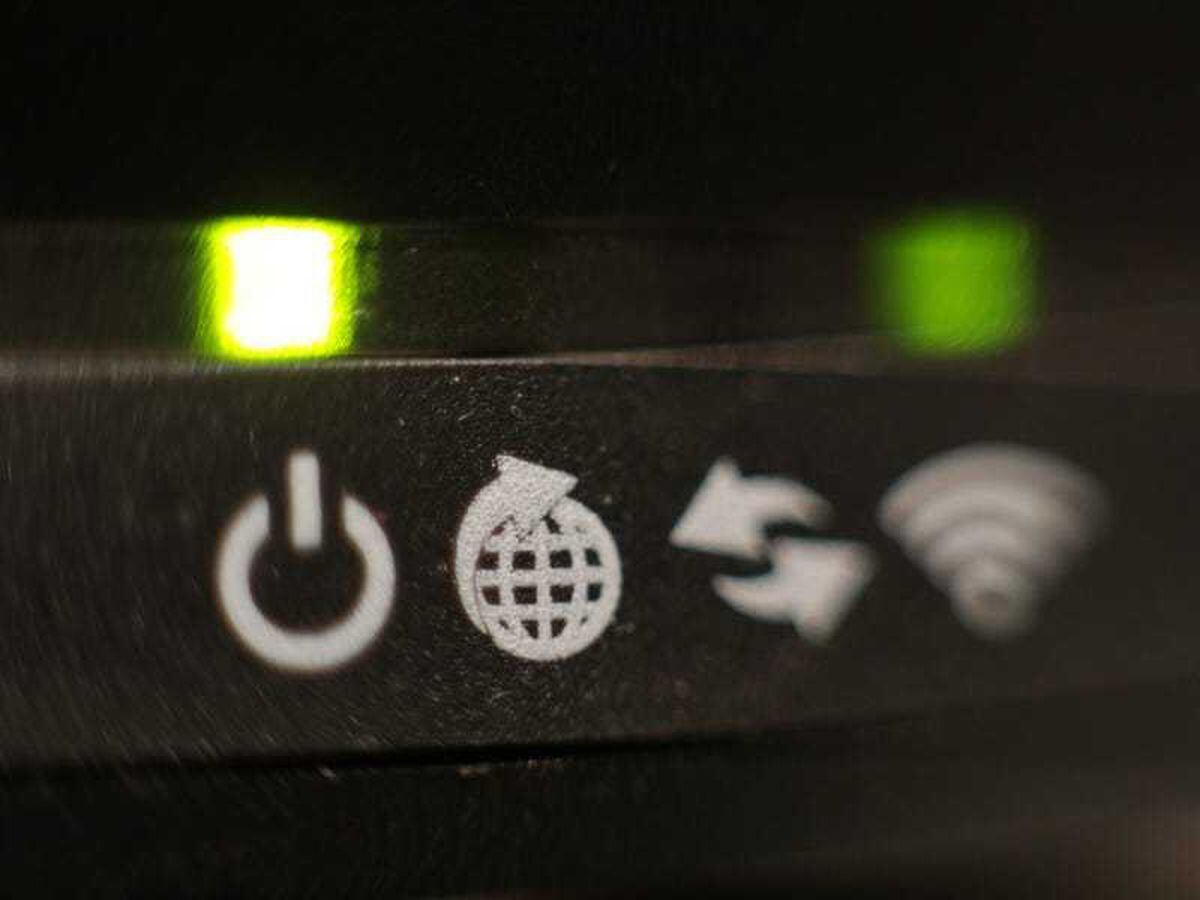 Broadband firms urged to axe mid-contract exit fees as prices rise