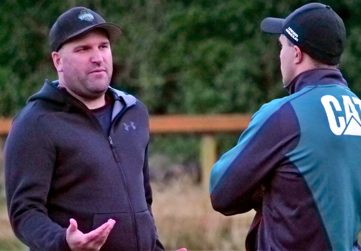 Guernsey Raiders director of rugby Jordan Reynolds talking to defensive coach Luke Jones in training this week. (Picture by Gareth Le Prevost, 29941596)