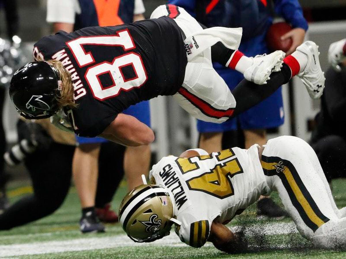 Saints beat Falcons to clinch 3rd straight NFC South title –