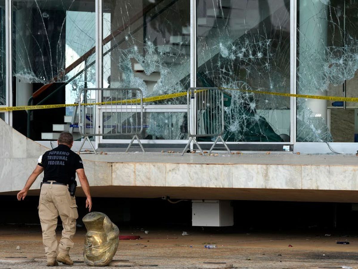 Brazil army chief sacked after uprising in capital