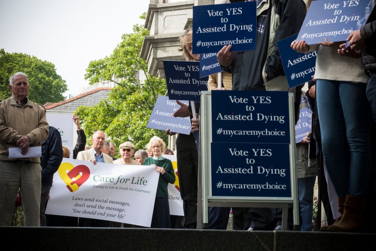 Opinion Poll Shows Big Majority Backs Assisted Dying | Guernsey Press