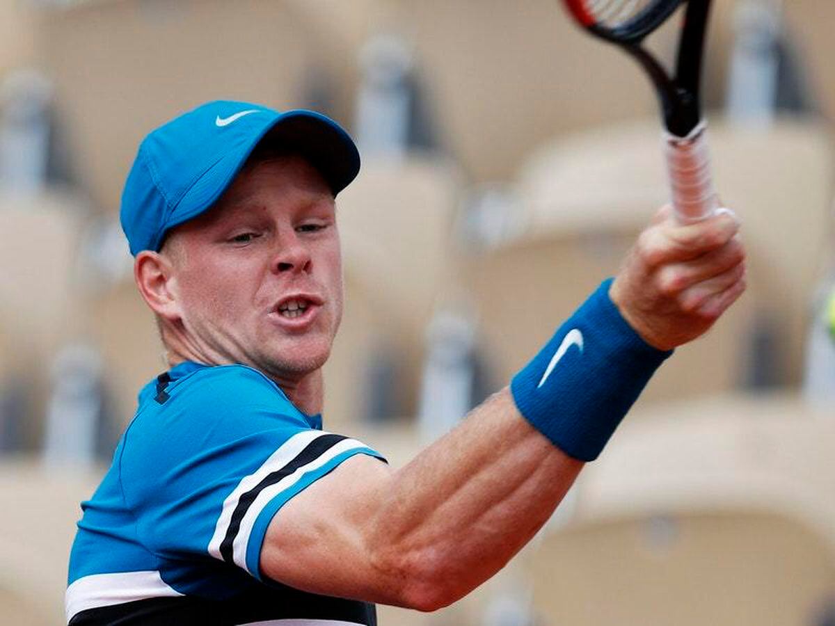 Johanna Konta and Kyle Edmund through to Italian Open round of 16