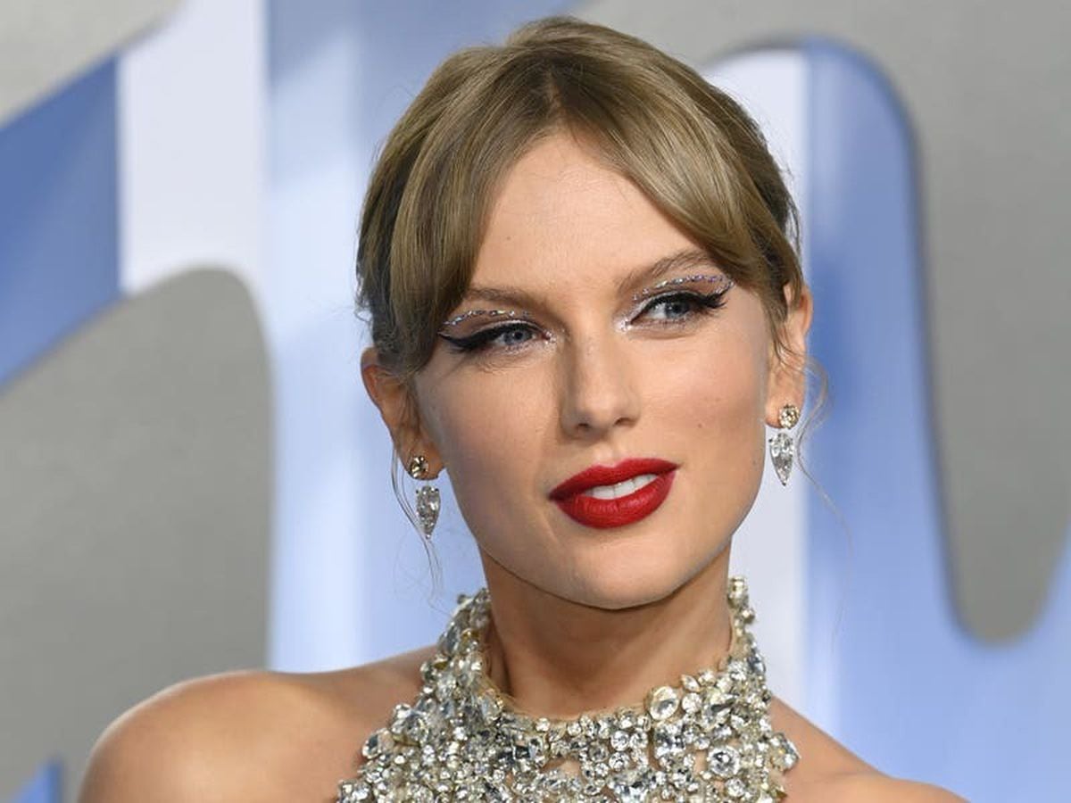 taylor-swift-has-more-number-one-albums-than-any-woman-in-history