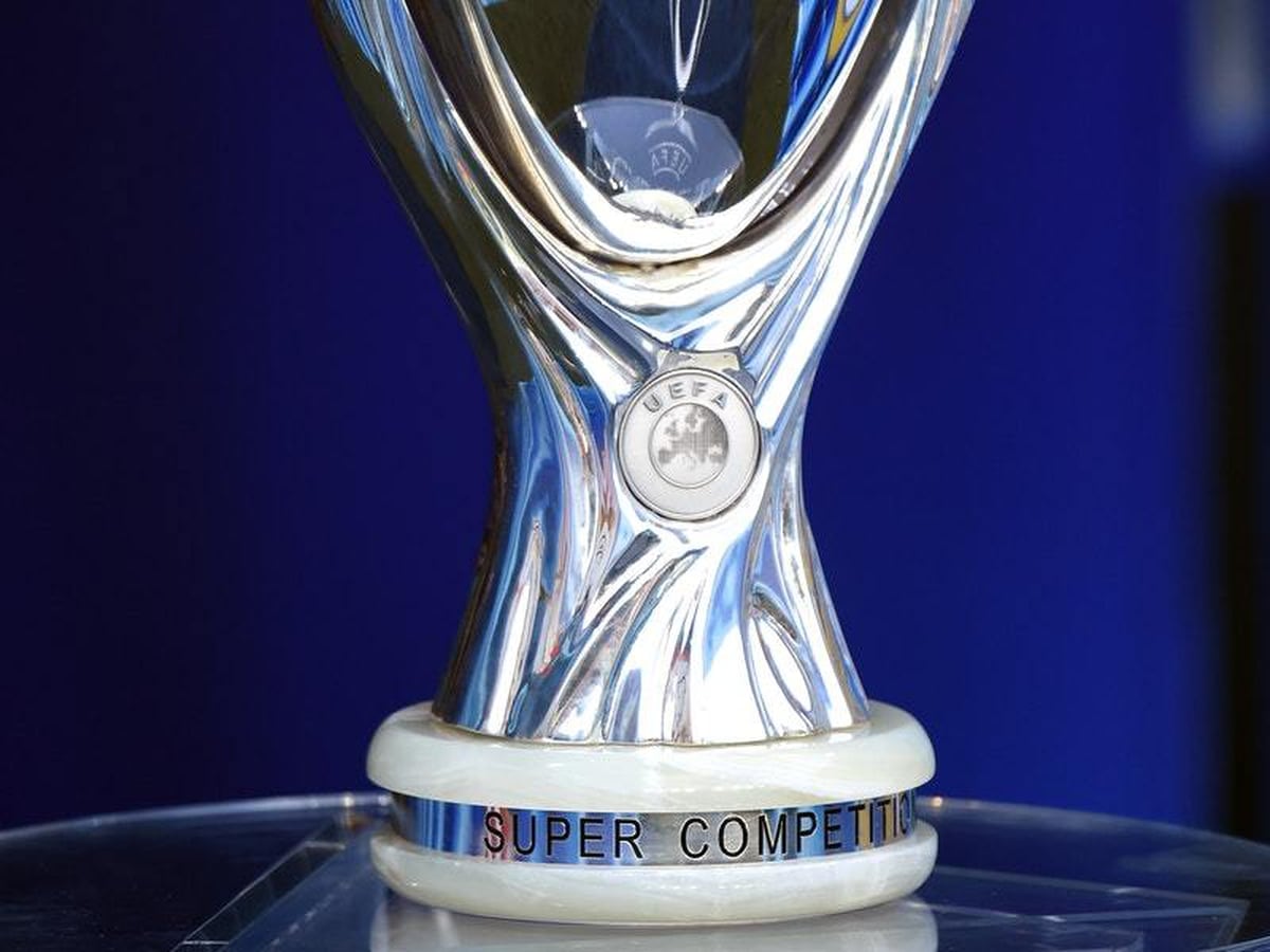 Uefa cup. Кубок Суперкубок УЕФА. Кубок конфедераций УЕФА. Порше Суперкубок 2023. Супер УЕФА Кубок по футболу.