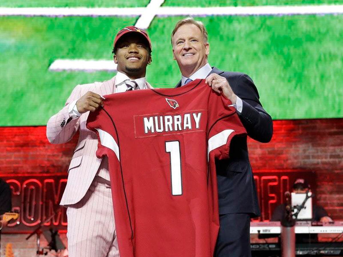 Kyler Murray is starting shortstop in ESPN's NFL-player MLB Draft