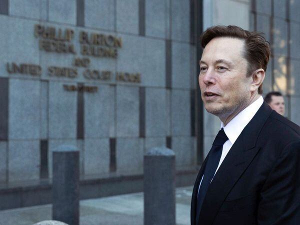 Elon Musk surprise appearance as Tesla tweet trial wraps up