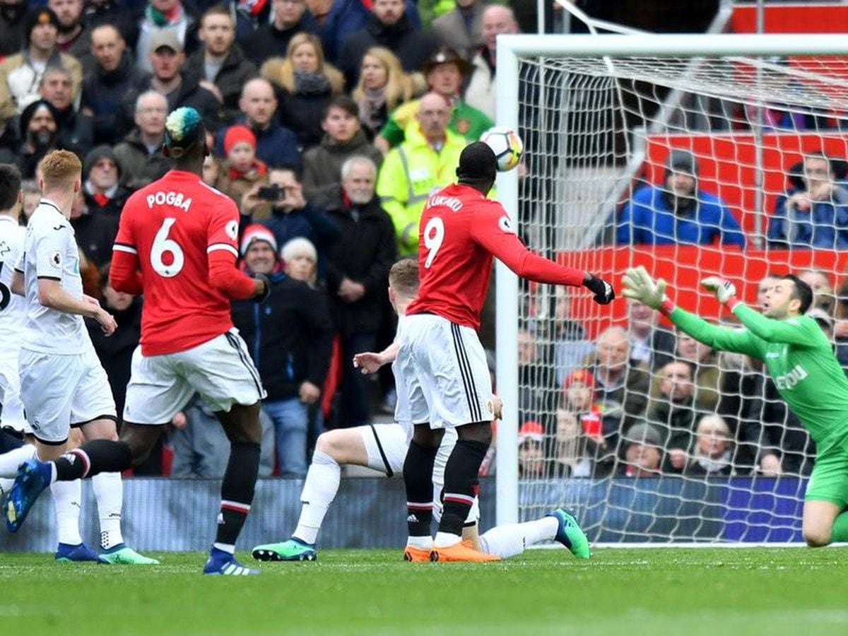 Romelu Lukaku scores 100th Premier League goal as Manchester United ...