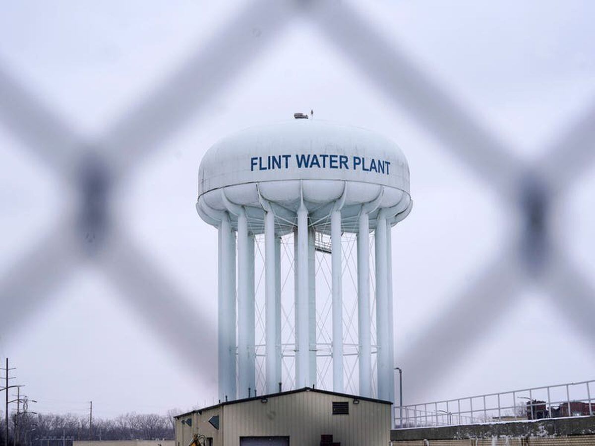 Flint water crisis charges against ex-governor dismissed