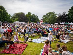 The grounds of Government House were packed for the Platinum Jubilee Community Fete and the live big screen broadcast of the Buckingham Palace concert. (30892523)
