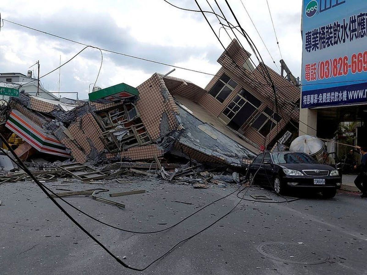 Building Collapses And Landslide Traps Tourists On Mountain After ...