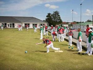 Double-dip recession hits Guernsey men bowlers