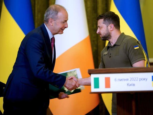 Zelensky thanks Ireland for its support as he meets Taoiseach in Kyiv
