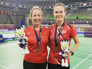 Bronze medallists: Frances McLure, left, and Elena Johnson. (31151967)