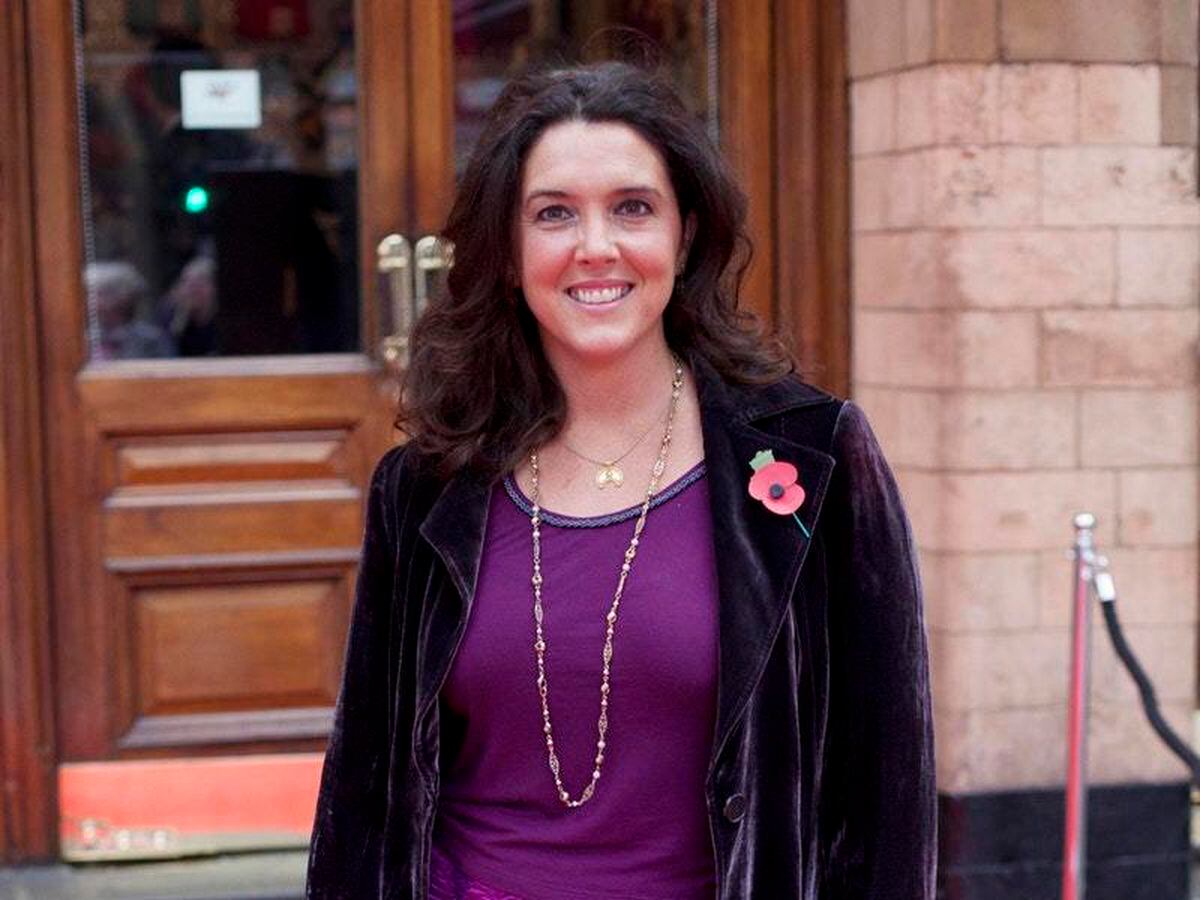 Bettany hughes фото