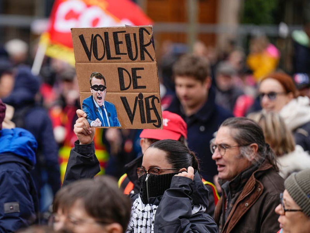 French citizens again protest against Macron’s pension plan