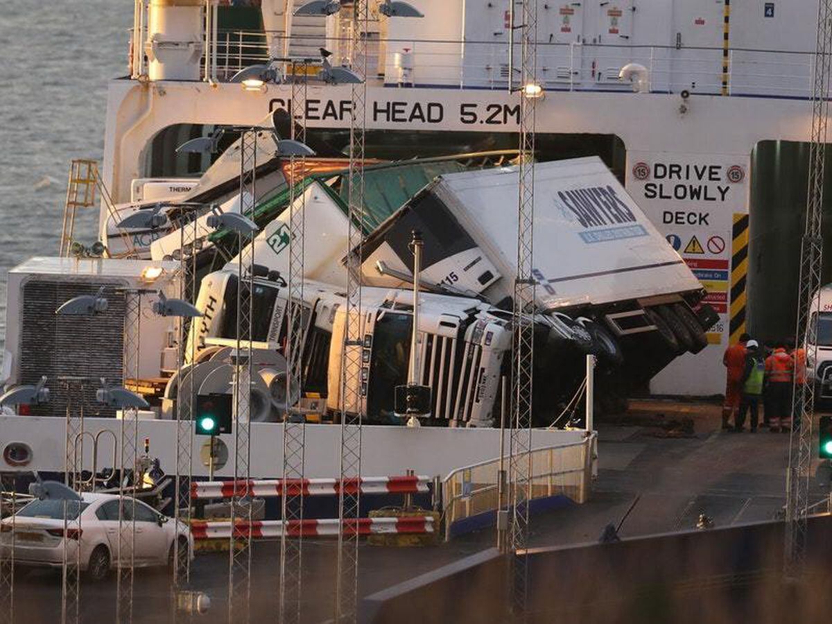 Vehicles damaged after lorries overturn on ferry | Guernsey Press