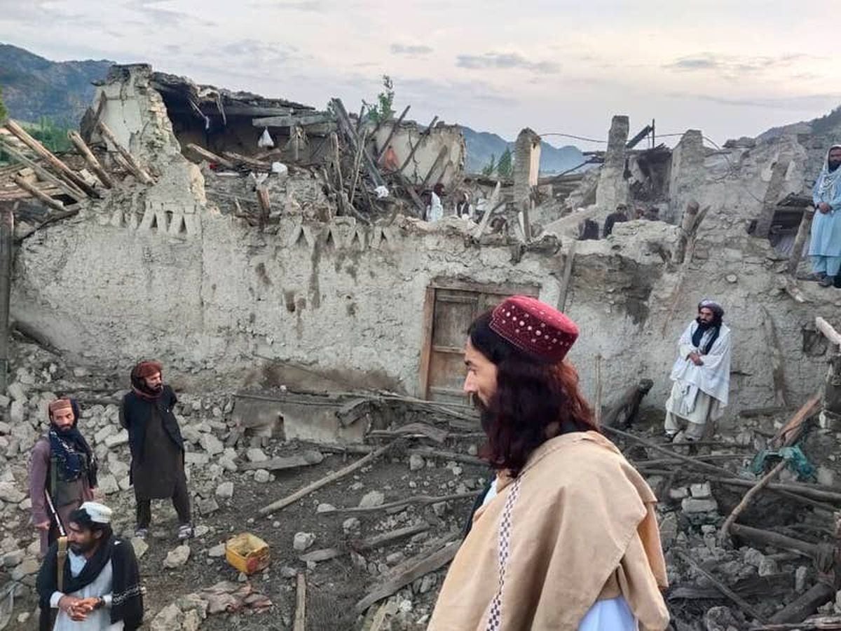 1,000 dead and 1,500 injured in Afghan quake