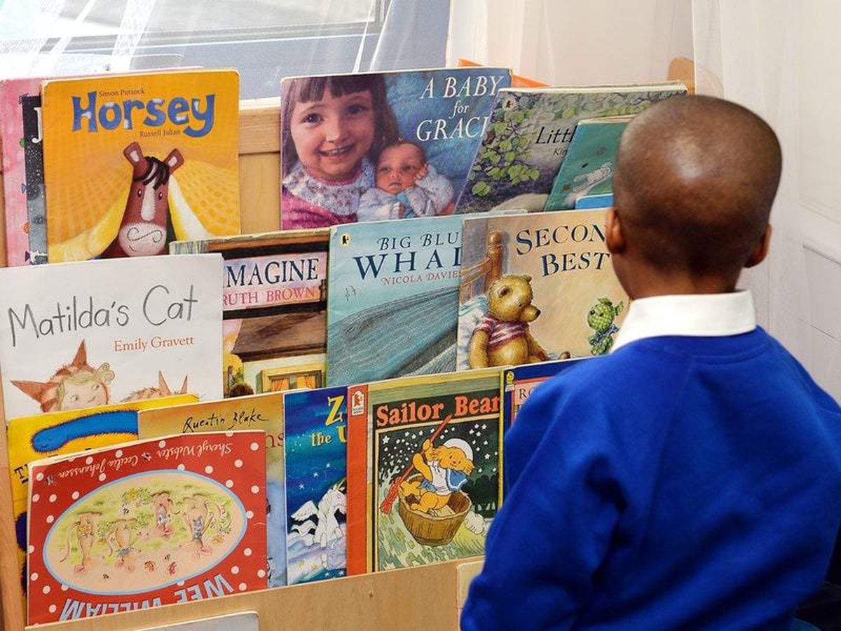 Children struggling to see themselves in books they read, study ...