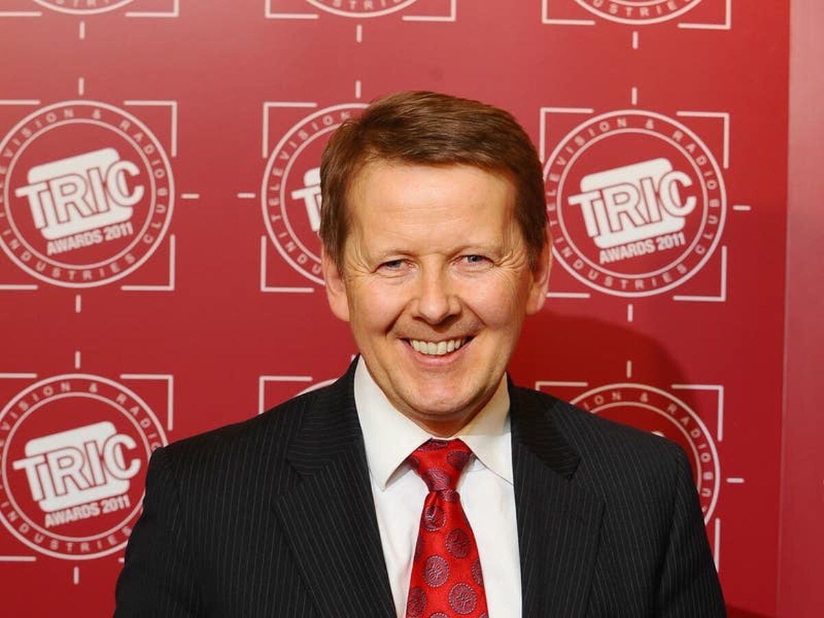 Wycombe Wanderers name part of stadium in honour of Bill Turnbull