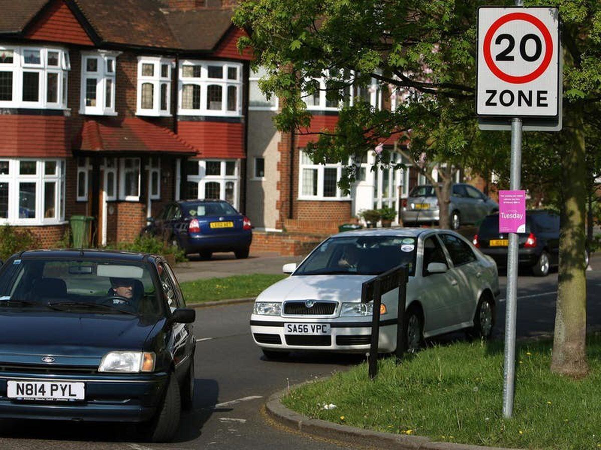 ‘Blanket’ 20mph speed limits make roads less safe, says Transport